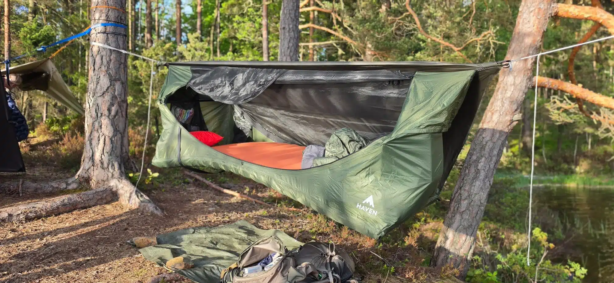 Öppen Haven Tent XL med myggnätet lagt åt sidan